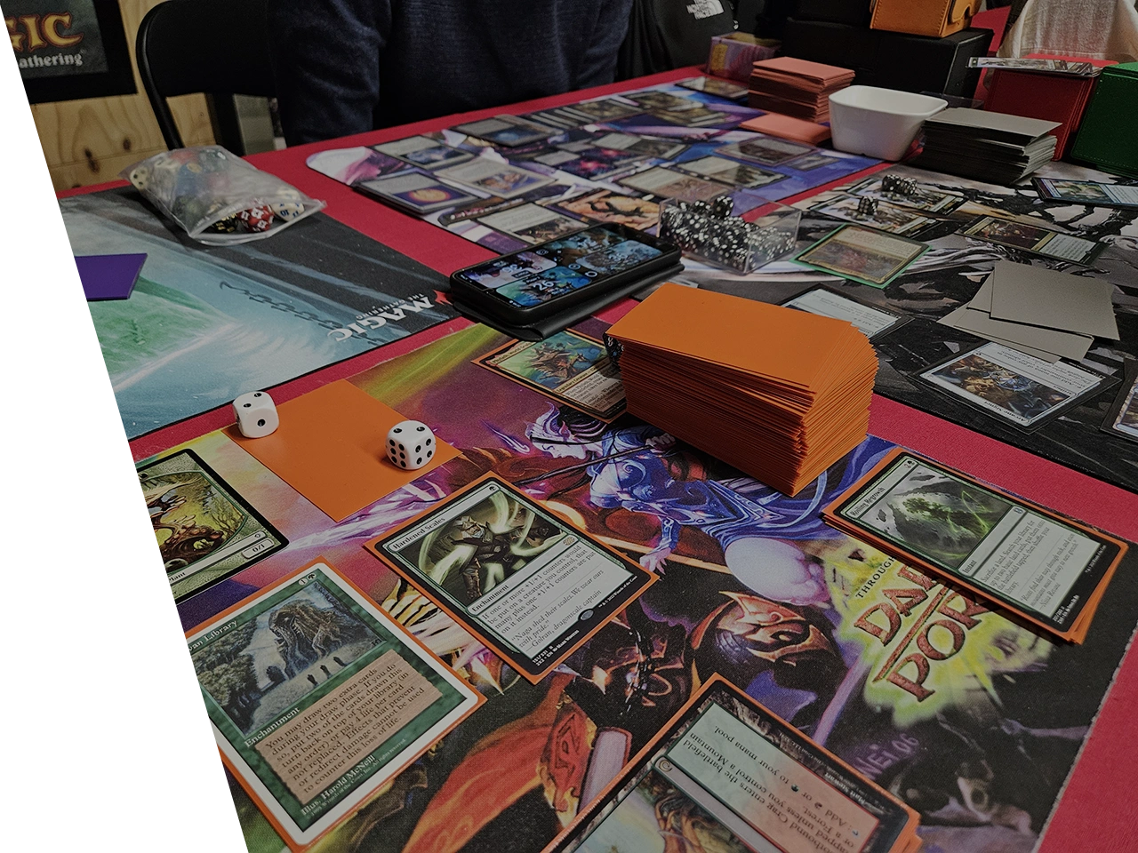 TCG Drachten community en spelers tijdens een spelavond